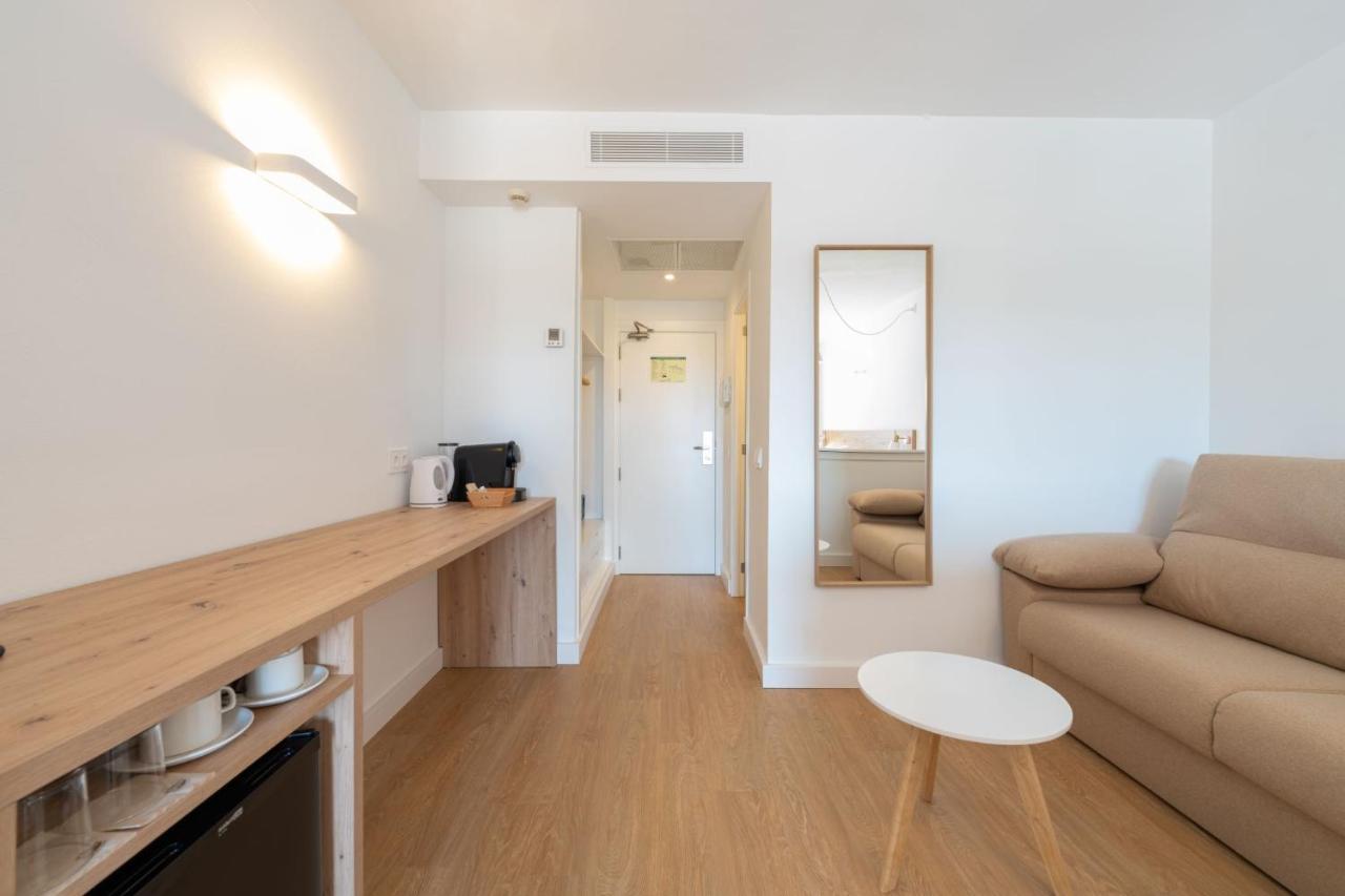 Aparthotel Ferrer Lime Isabel Cala Bona  Extérieur photo